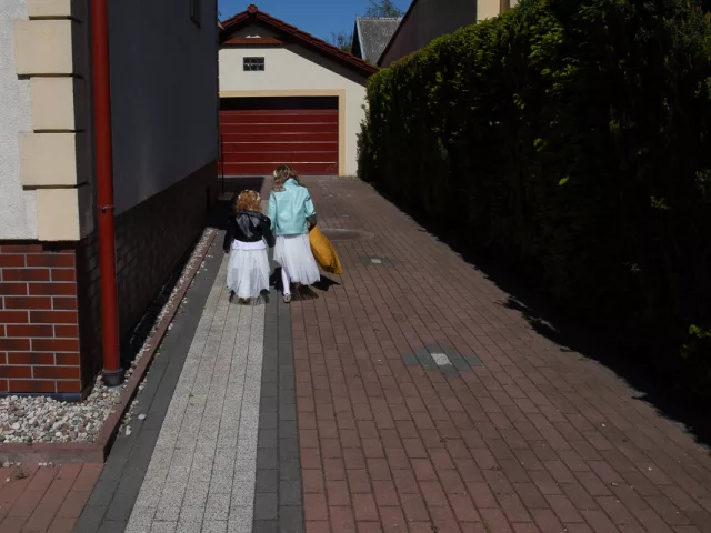 051