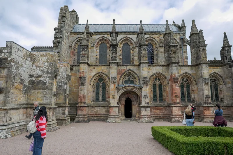Rosslyn Chapel – tajemnicza kaplica pod Edynburgiem